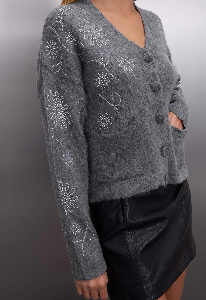 Trendyol - Soft Texture Wide Fit Stone Embroidered Knitwear Cardigan - Dark Grey
