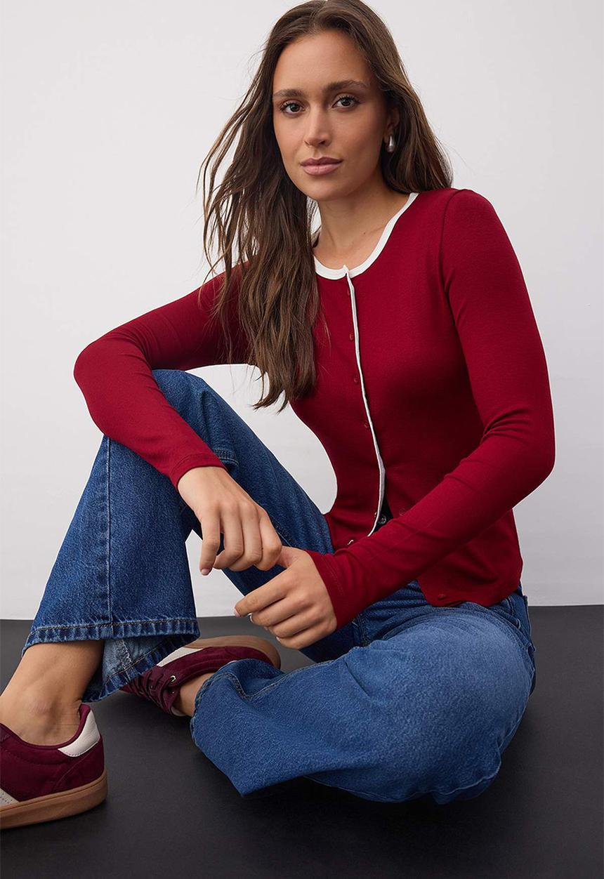 Trendyol - Block Button Knitted Blouse - Burgundy