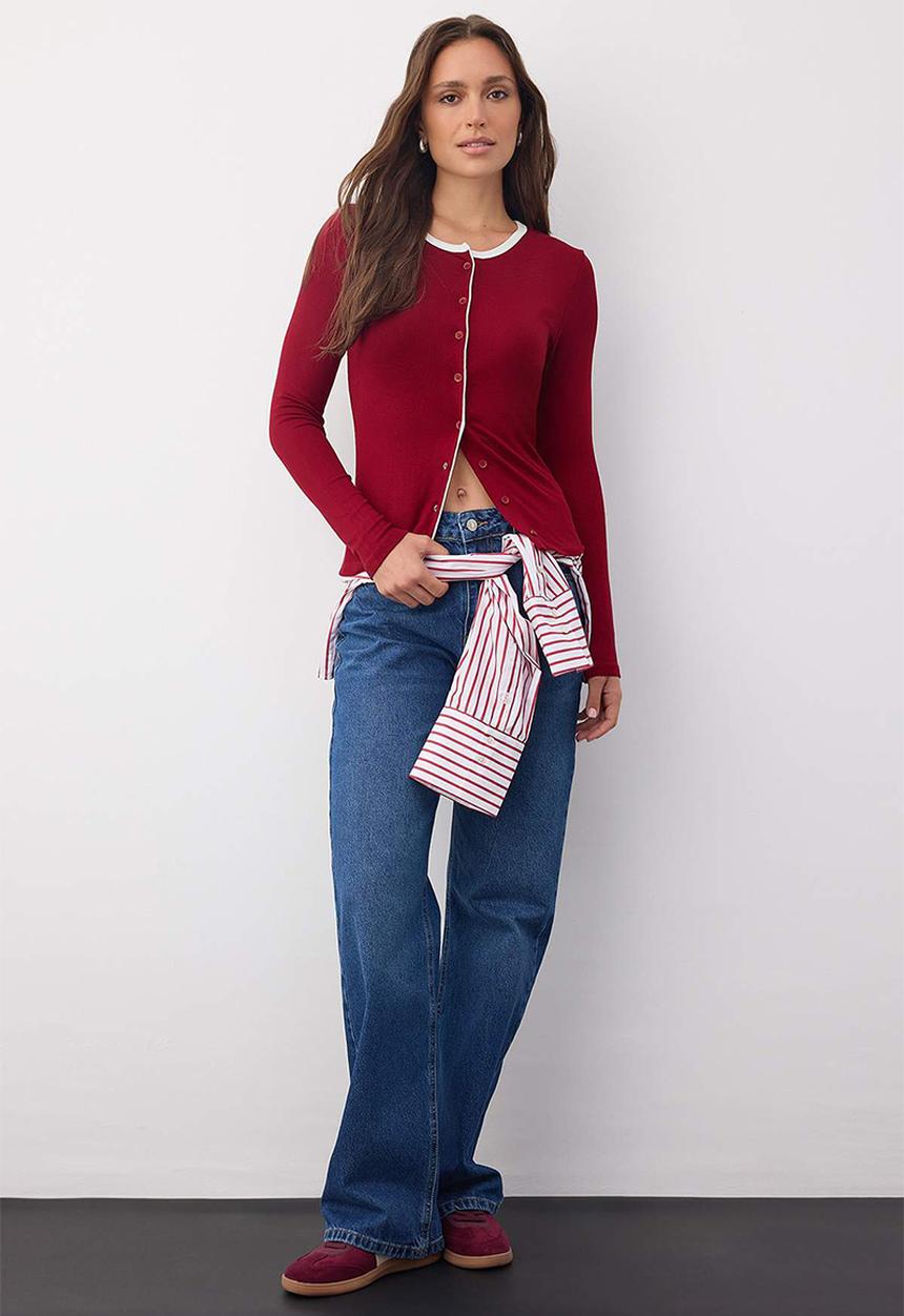 Trendyol - Block Button Knitted Blouse - Burgundy