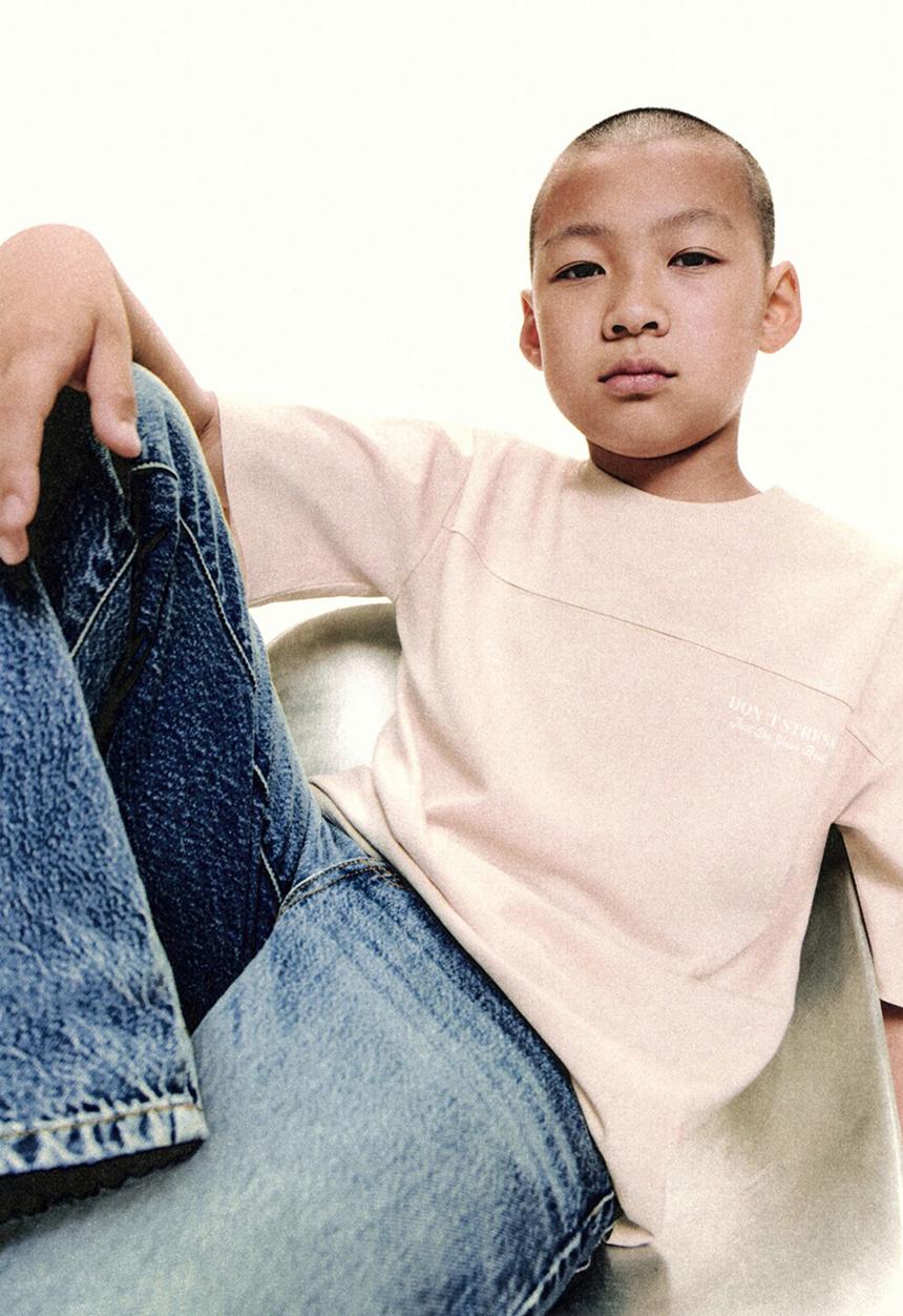 MANGO - T-shirt groove - light pastel brown