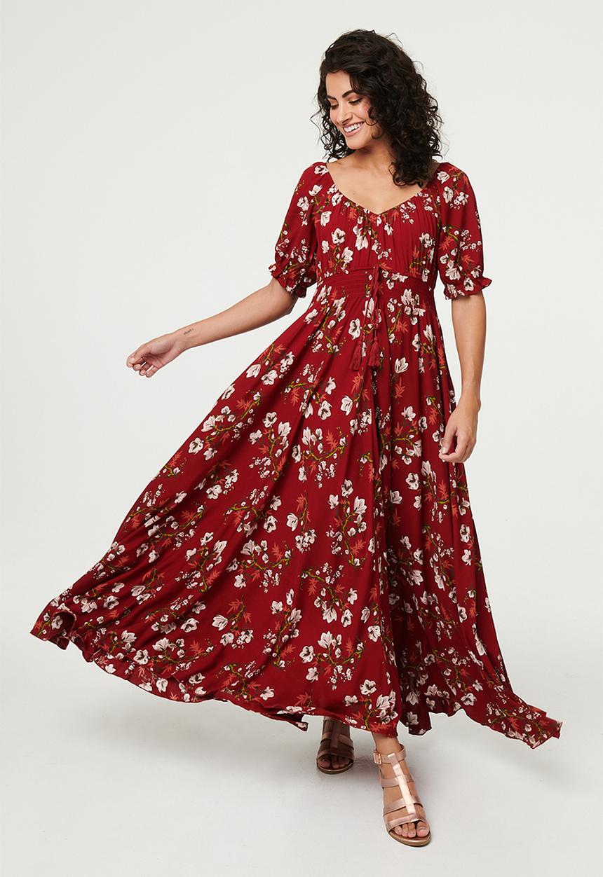 Stella Morgan - Elasticated Scoop Neck Maxi Dress With Side Pockets - Red