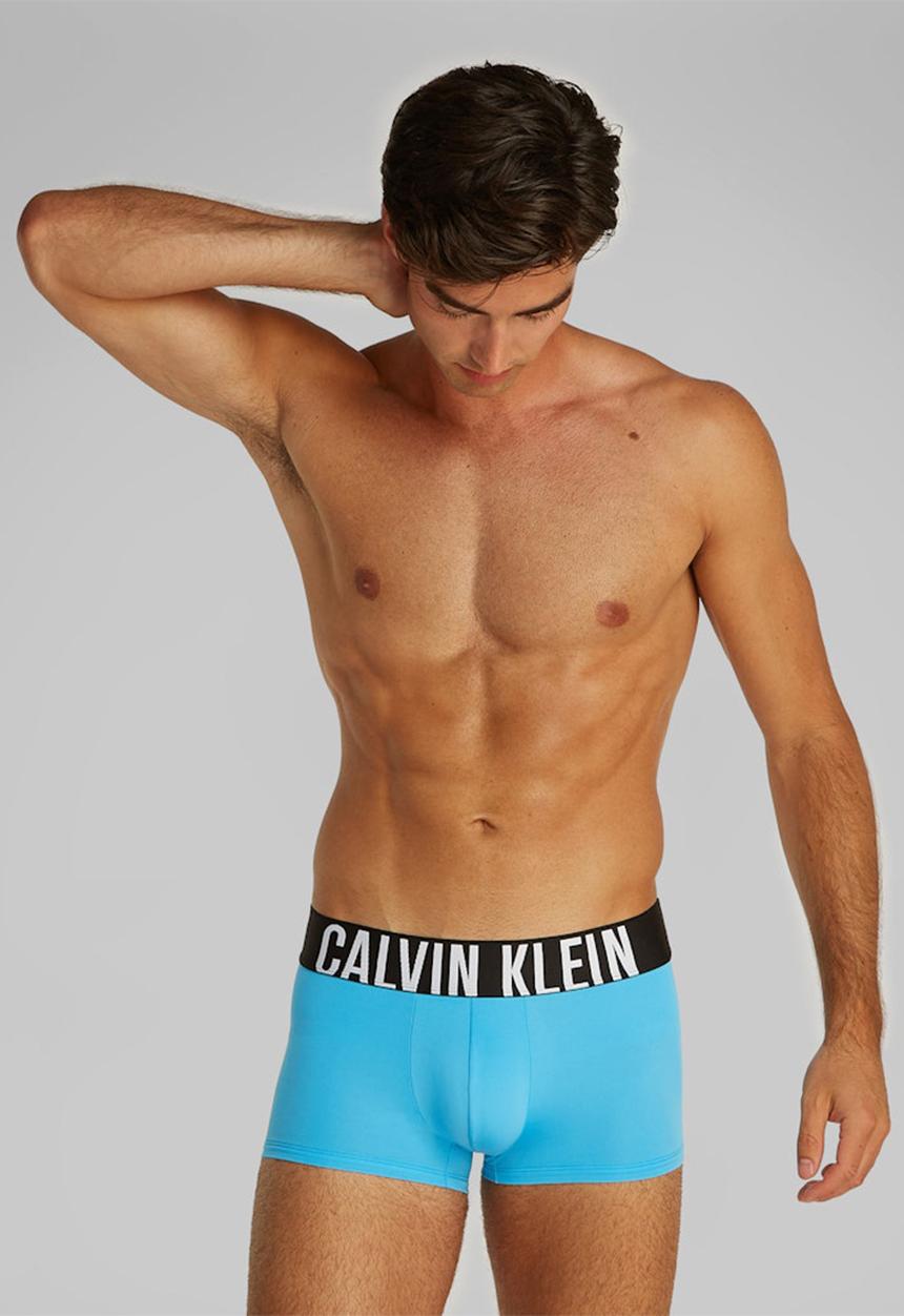 Calvin Klein - Low Rise Trunk 3Pk - Carnival Blue, Black, Misty Grey