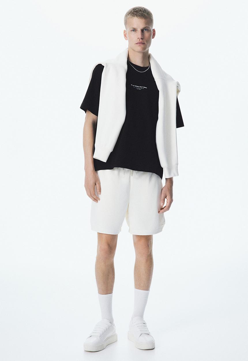 H&M - Loose fit printed t-shirt - black la