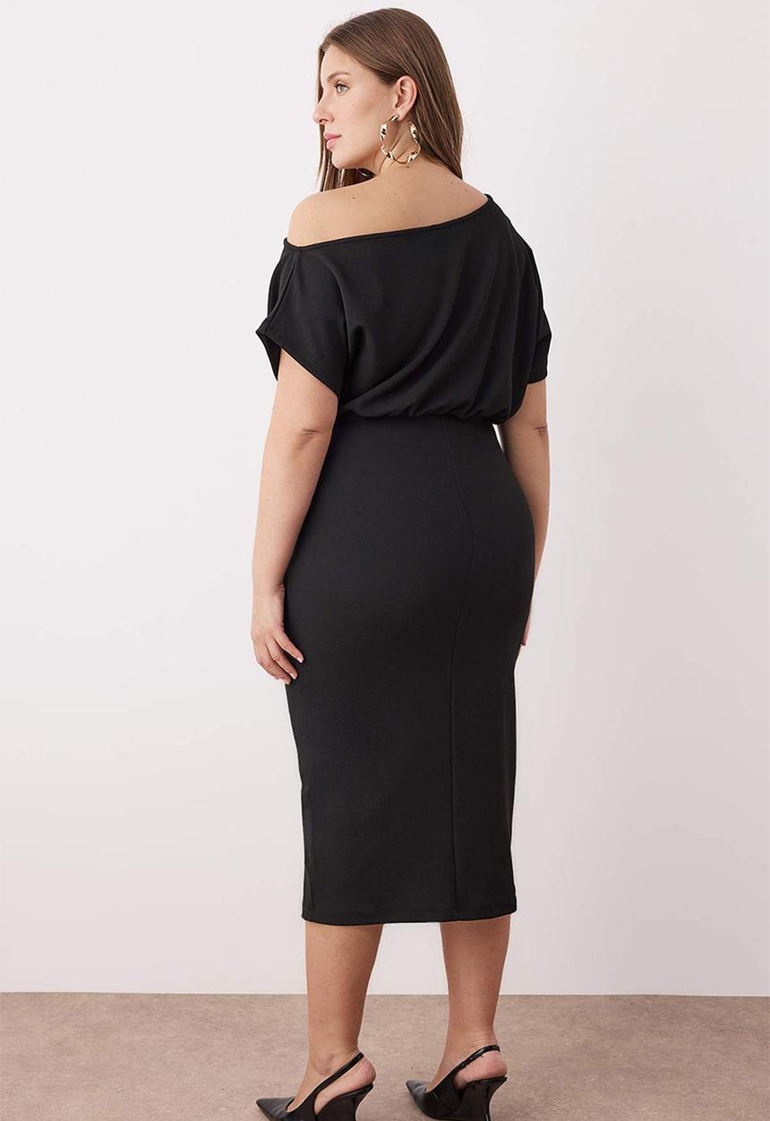 Trendyol - Plus size crepe dress - black