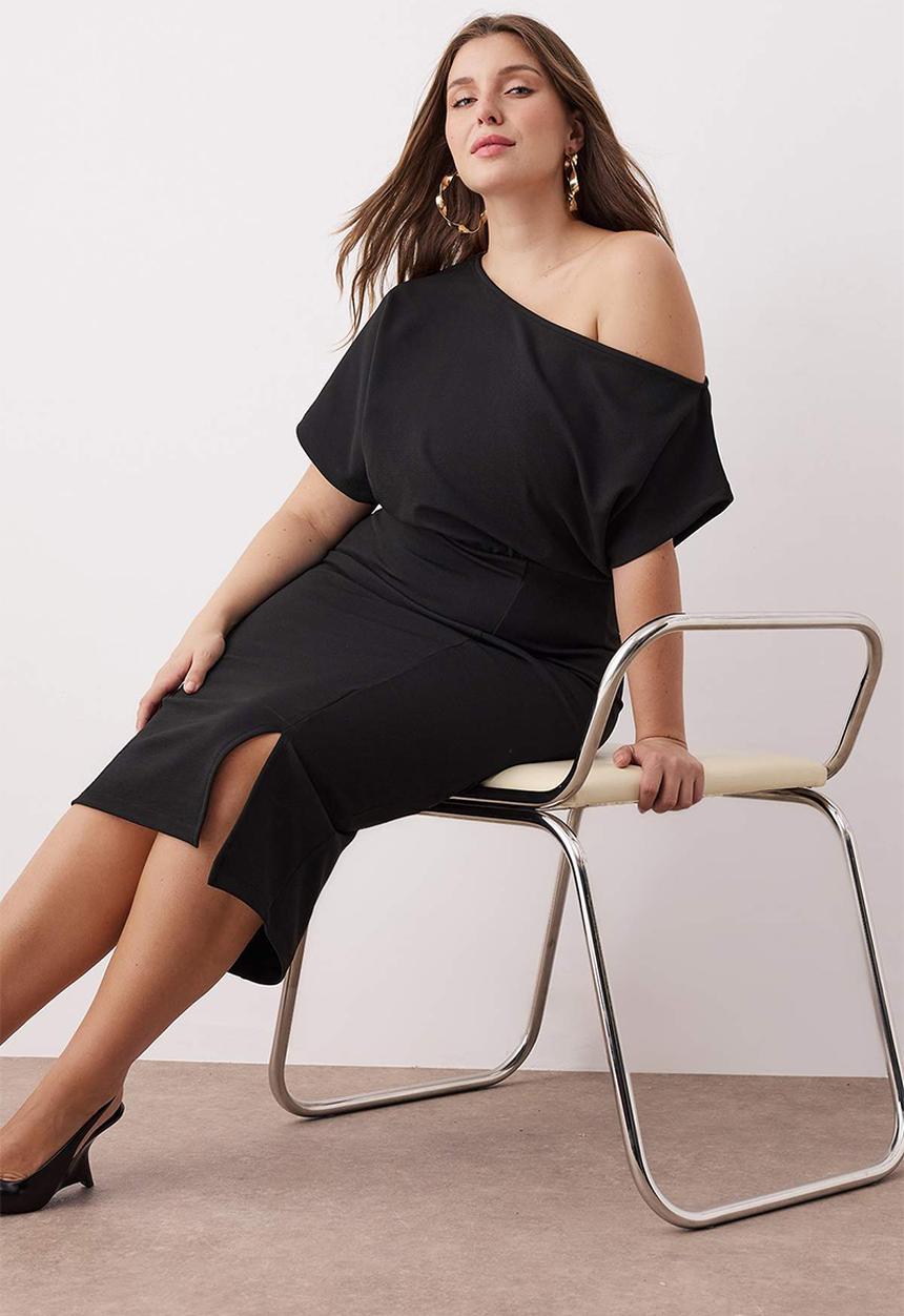 Trendyol - Plus size crepe dress - black