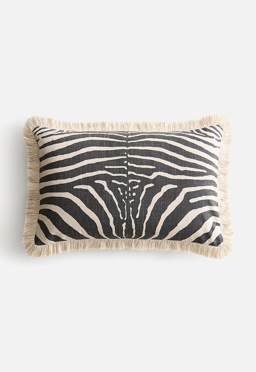 H&M - Fringed linen-blend cushion cover - light beige/zebra print