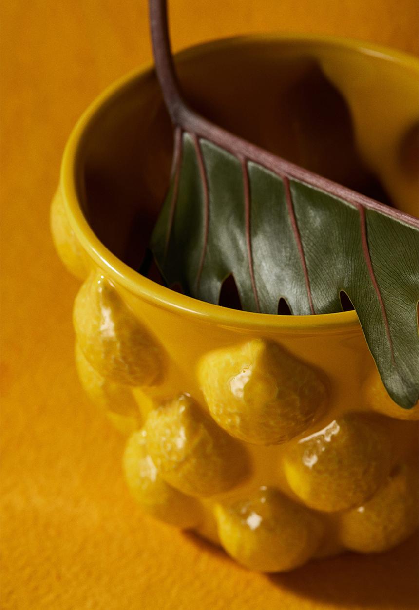 H&M - Stoneware plant pot - yellow