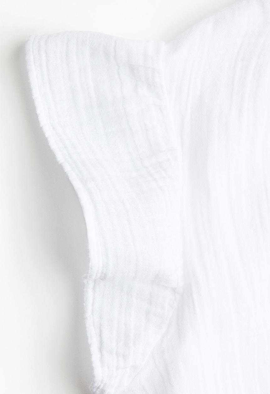 H&M - Flutter-sleeved muslin blouse - white
