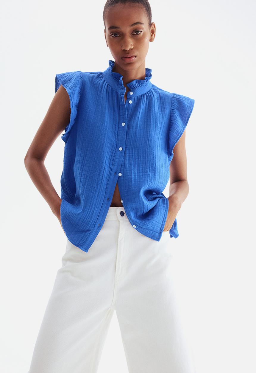 H&M - Flutter-sleeved muslin blouse - blue