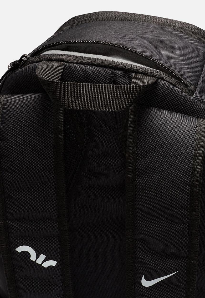 60l 10l deuter act lite backpack Into the Wild  Deuter ACT Lite. Being our first review published on a |  by Geoff