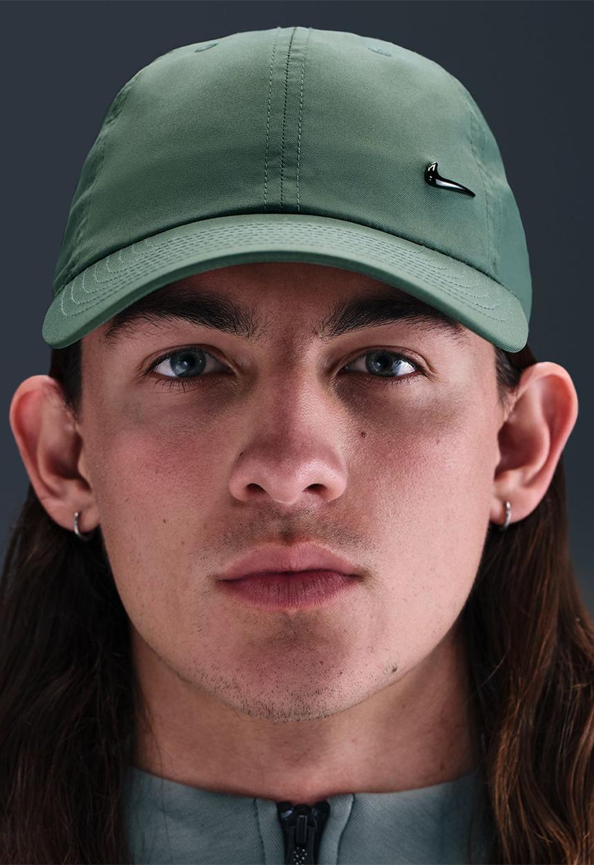 Nike - Unstructured Metal Swoosh Cap -Clay Green