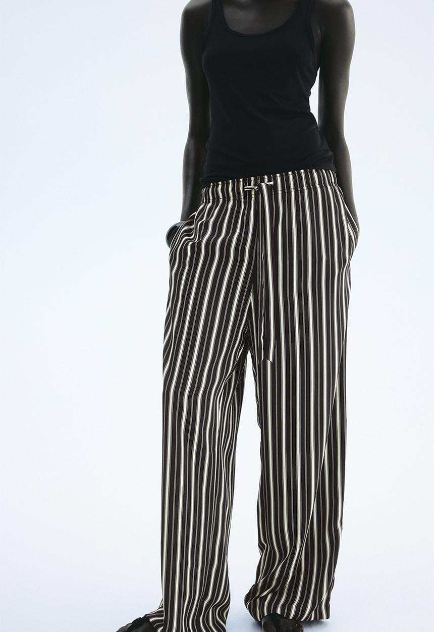 H&M - Drawstring twill trousers - black striped