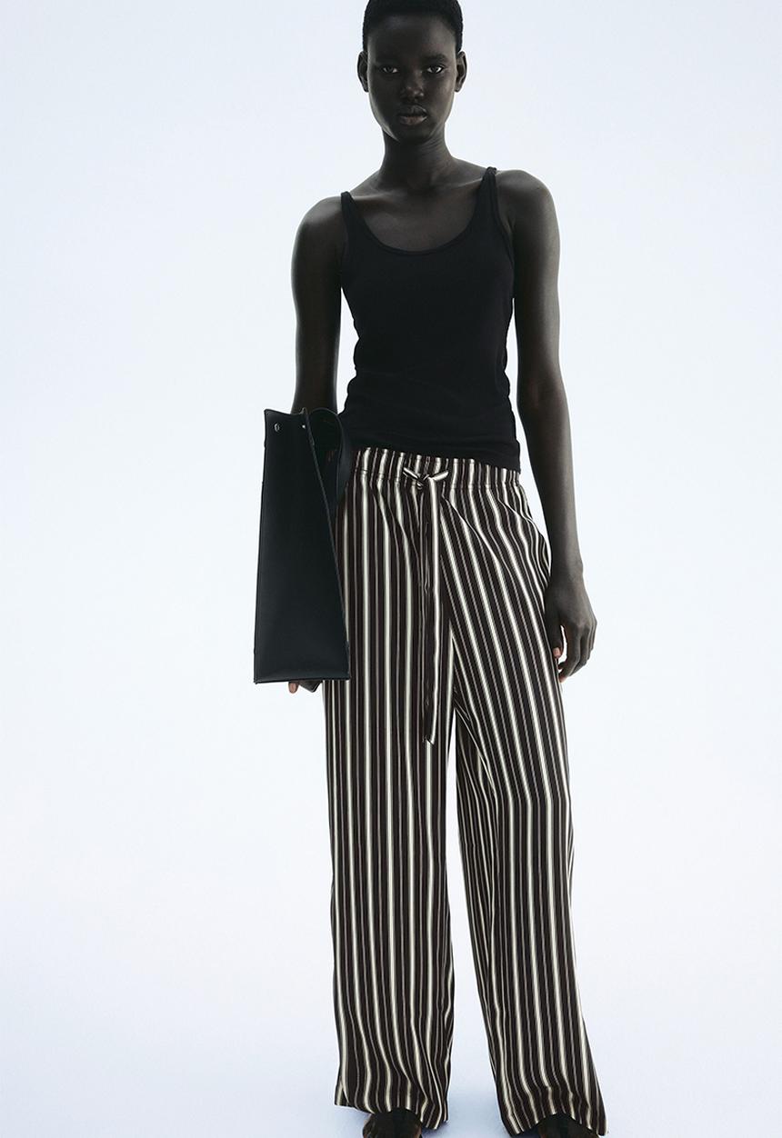 H&M - Drawstring twill trousers - black striped