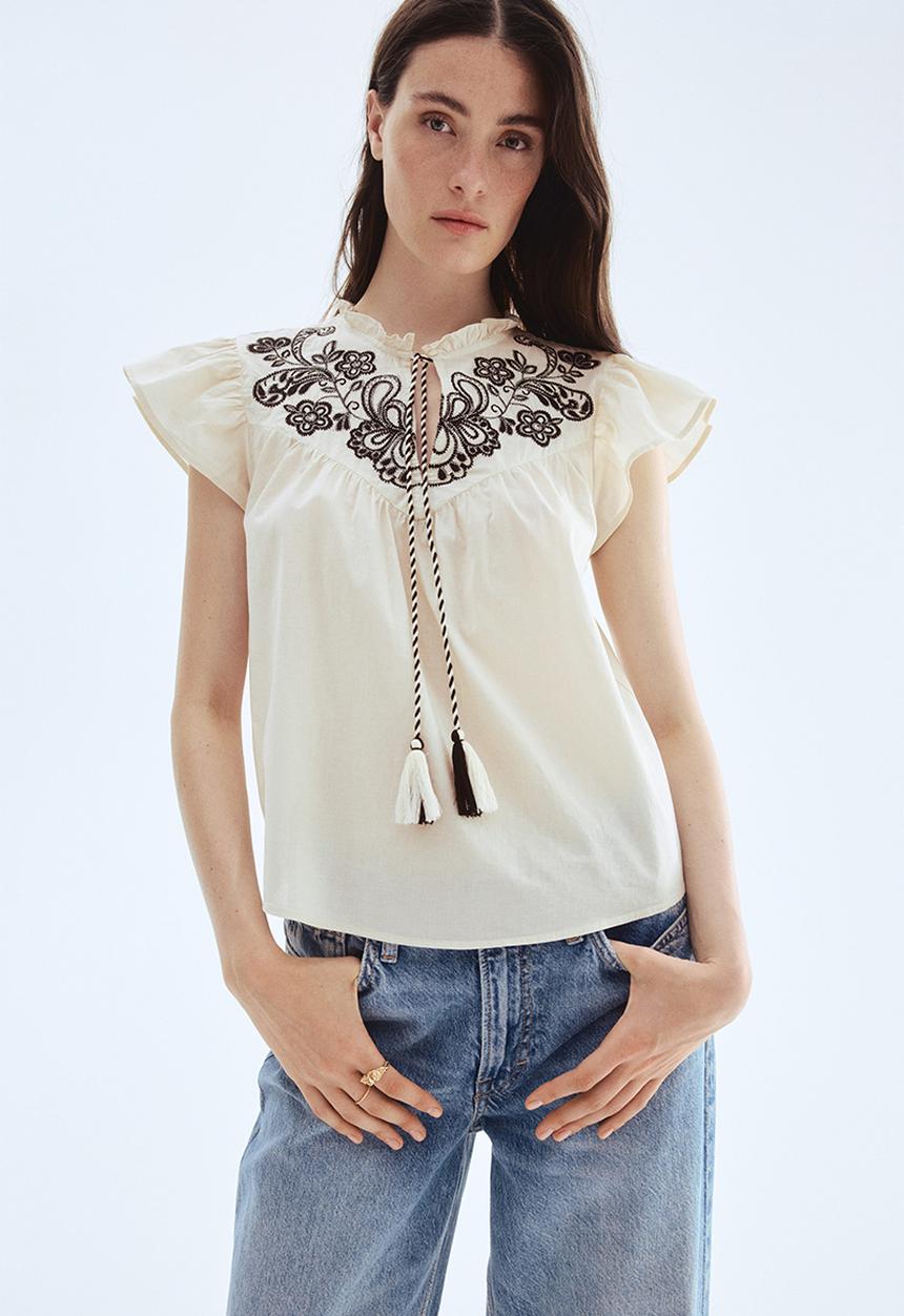 H&M - Embroidered blouse - cream & black