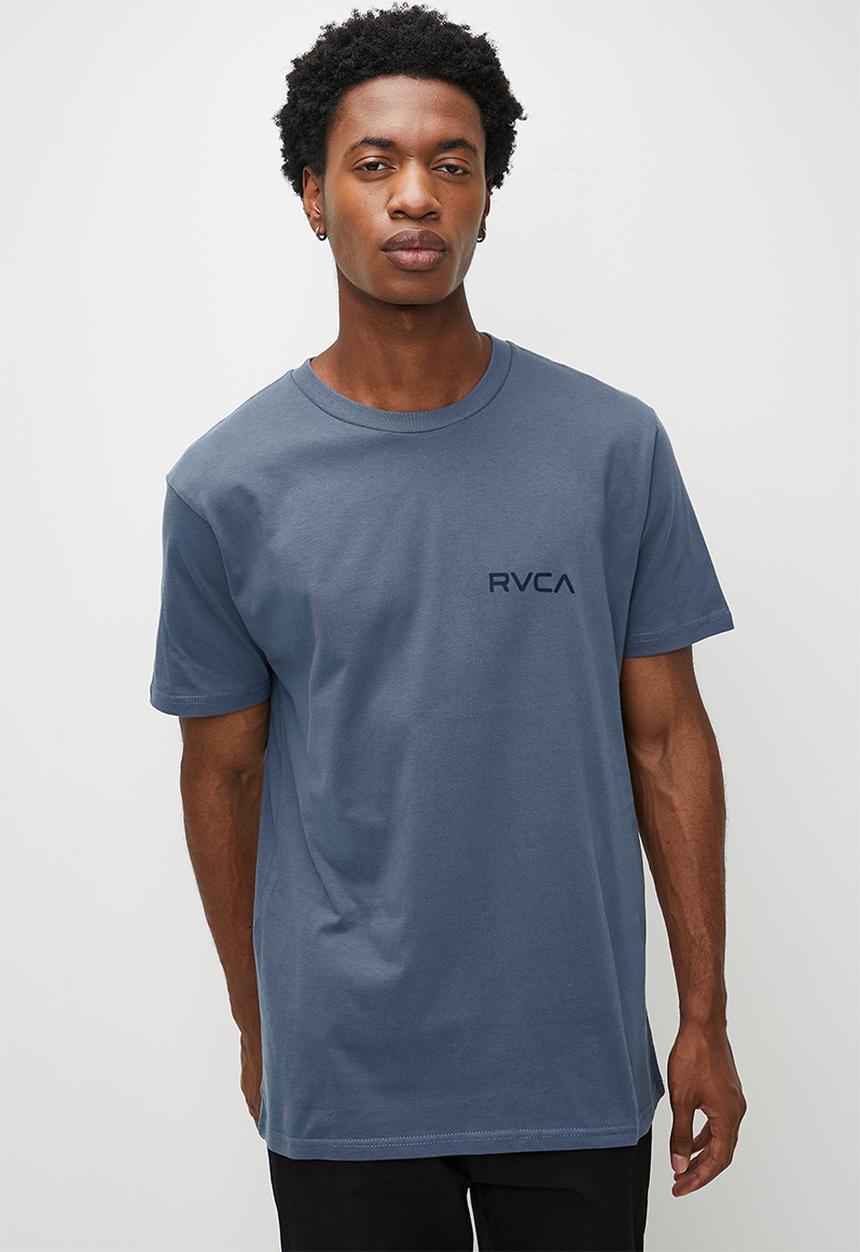 RVCA - Small RVCA Essentials Ss - vintage navy - blue logo (VNY)