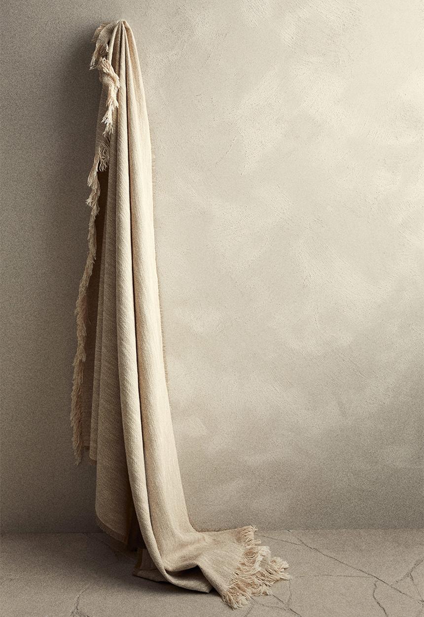 H&M - Fringed slub-weave blanket - beige