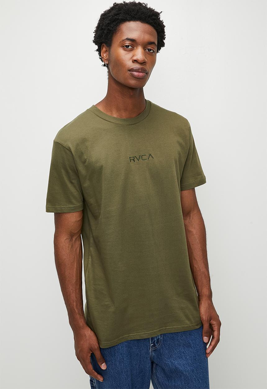 RVCA - SMALL RVCA SS - Olive - Olive logo  (OLV)