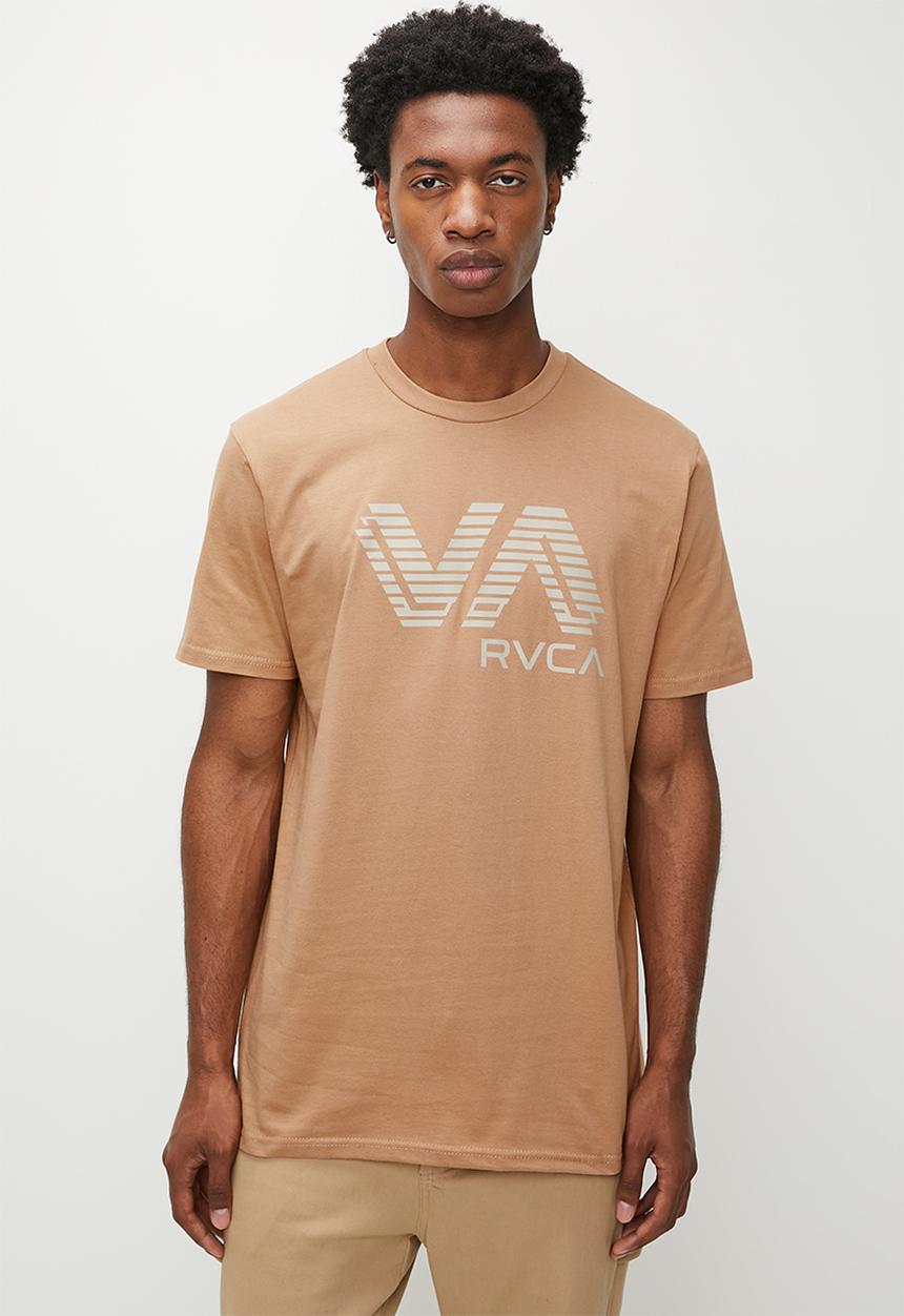 RVCA - SEPERATION SS TEE - earth clay (ETHC)