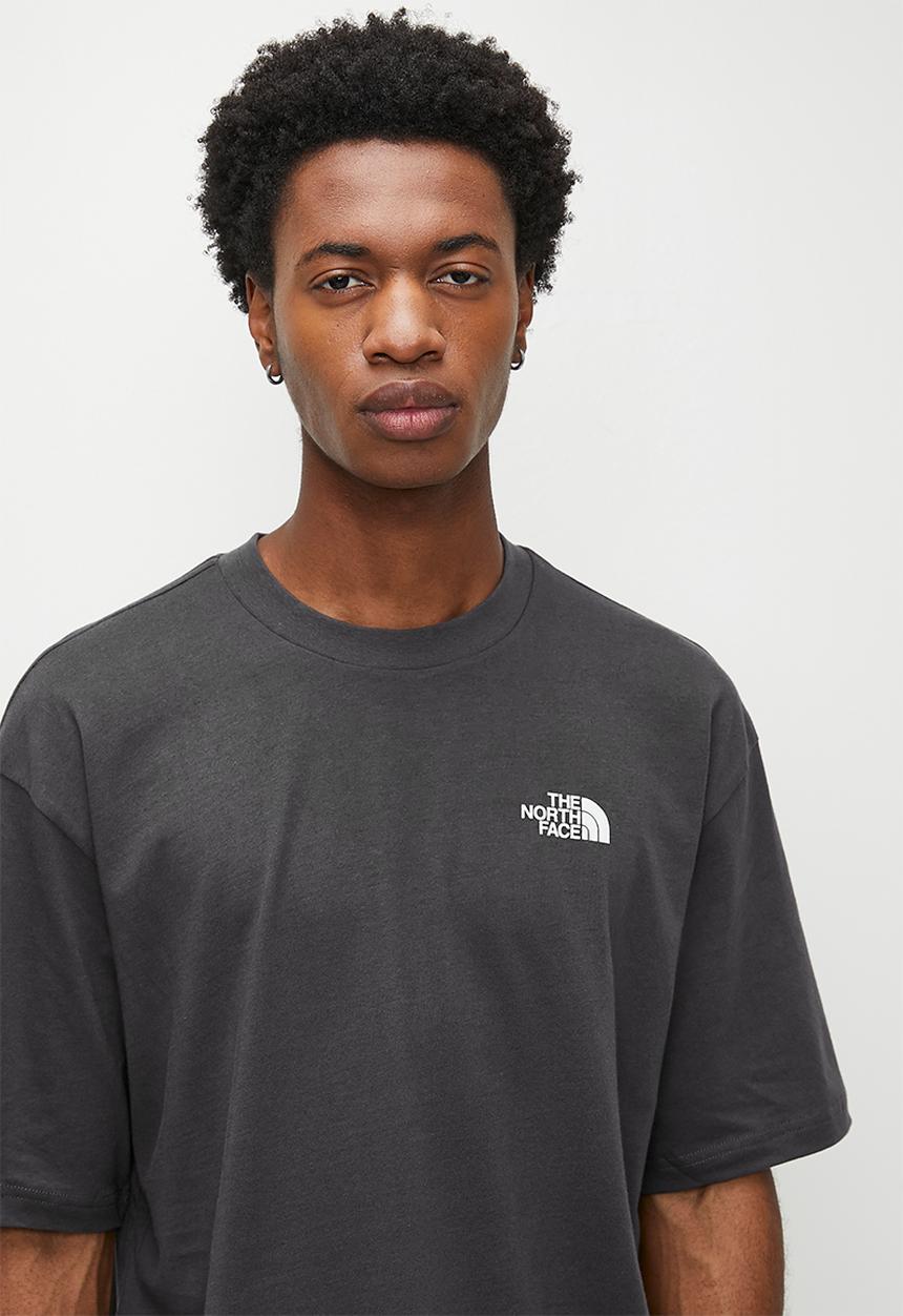 The North Face - S/S Digital Mo  Ntain Range Tee Oversize Fit - Anthracite Grey/Soft Purple-Tnf White (Eia)