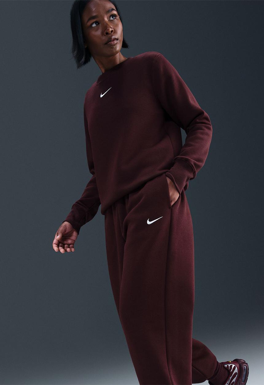 Nike - High-Waisted Oversized Sweatpants - Burgandy