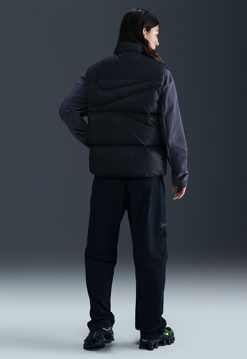 Nike - NSW Club Therma-FIT Loose Vest MX700 - Black/Black