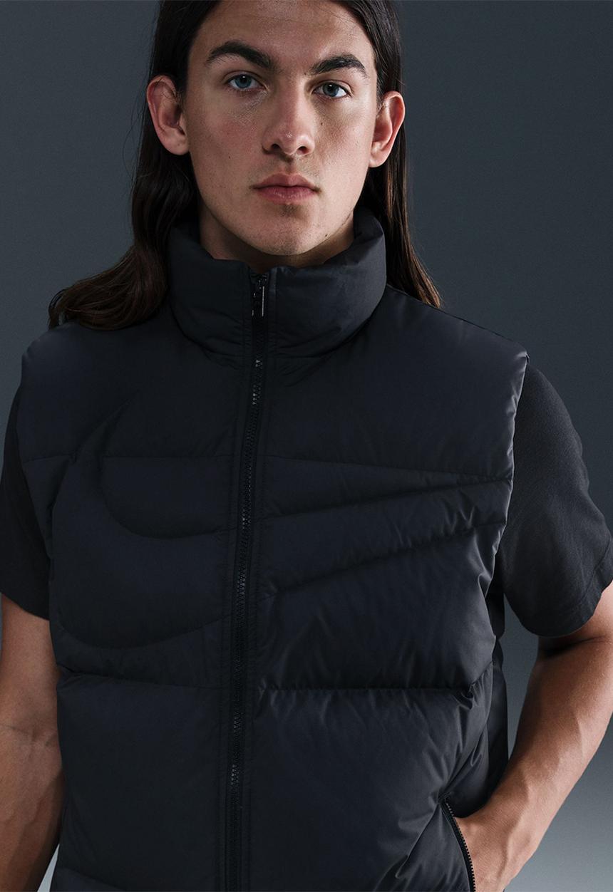 Nike - NSW Club Therma-FIT Loose Vest MX700 - Black/Black