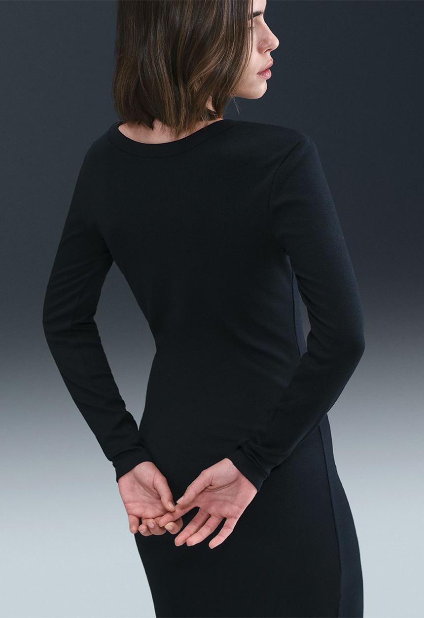 Nike - Tight Long-Sleeve Midi Dress - Black