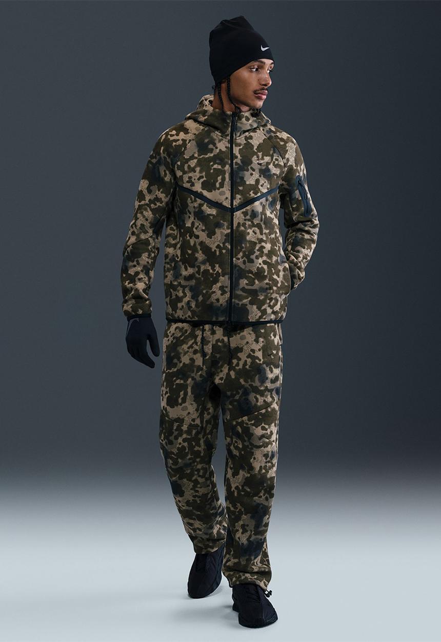 Nike - Tech Fleece Full-Zip Fleece Camo Windrunner Jacket - Neutral Olive/Blk