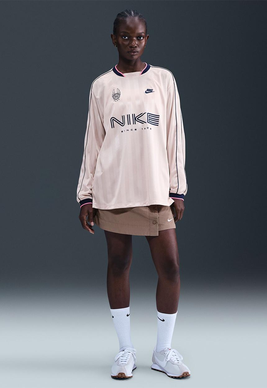 Nike - W Nsw Ls Jersey - Beige