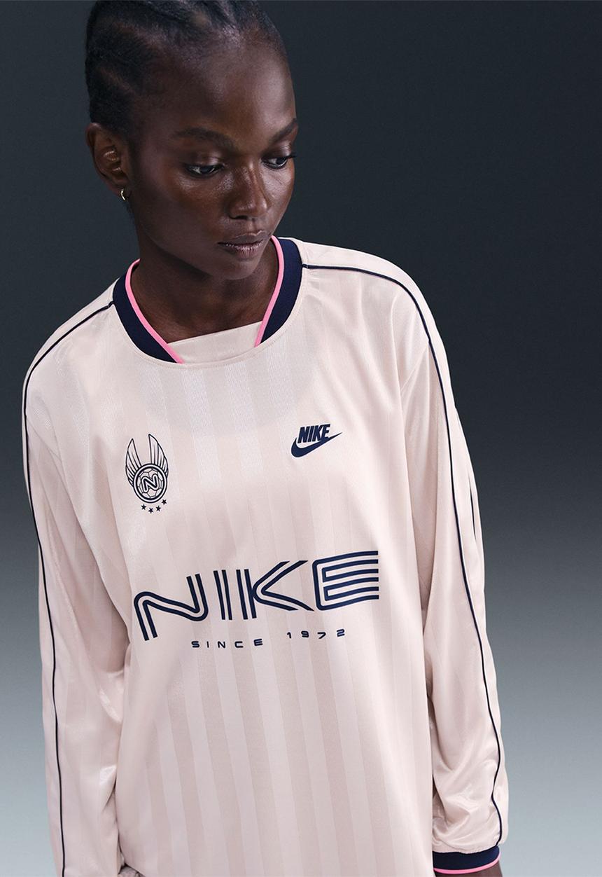 Nike - W Nsw Ls Jersey - Beige