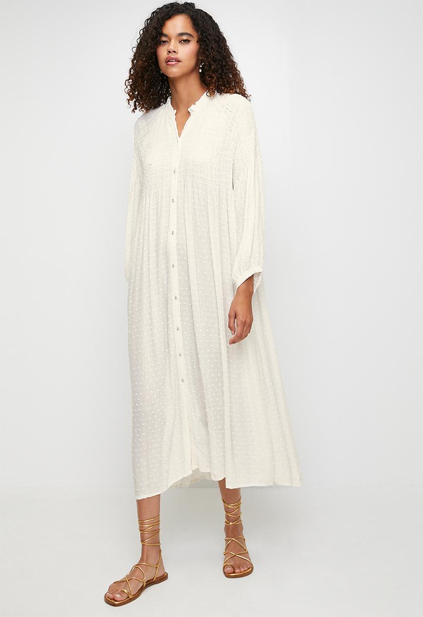 Izabel London - L/S Key Hole Neck Button Through Maxi Shirt Dress With Elastic Front And Sleeve - White