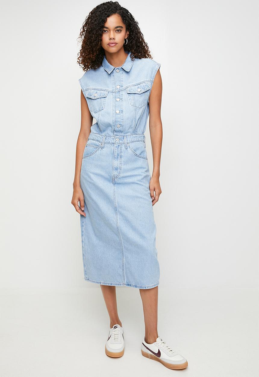 Levi’s® - Iconic Sleeveless Dress - Wrapped In Blue