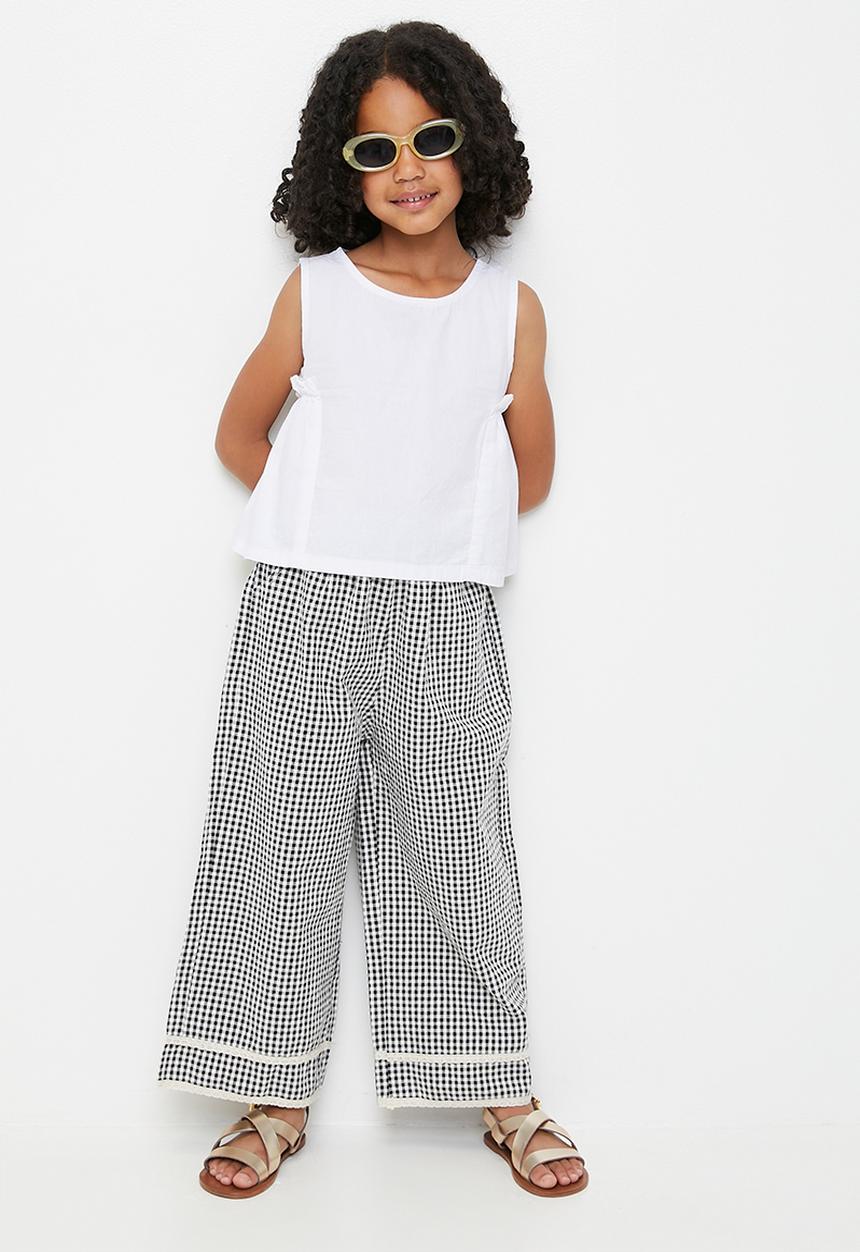 Pop Candy - Wide leg pants with lace knit trim - black gingham