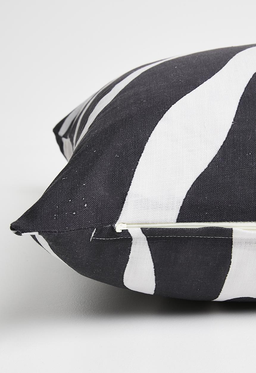 Sixth Floor - Coral printed cushion cover - black & white
