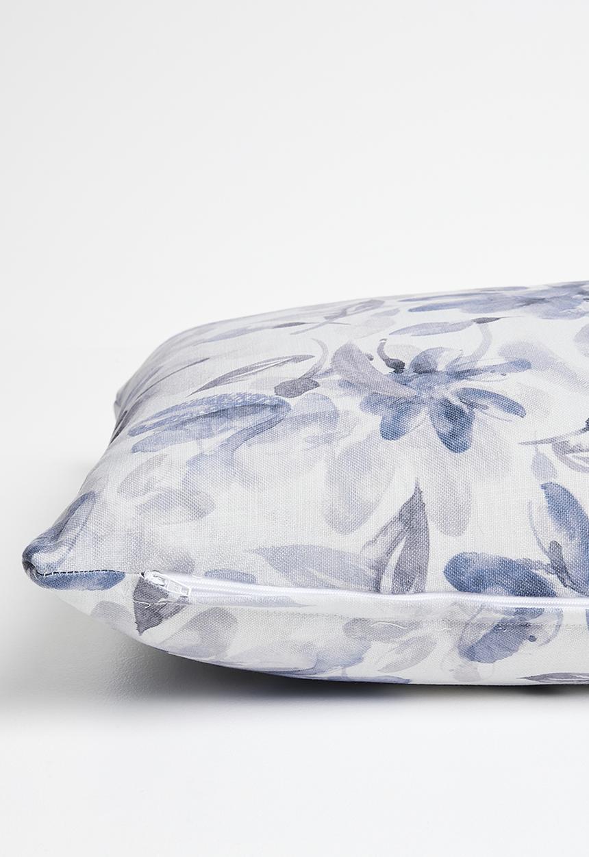 Sixth Floor - Riva printed cushion cover - Blue