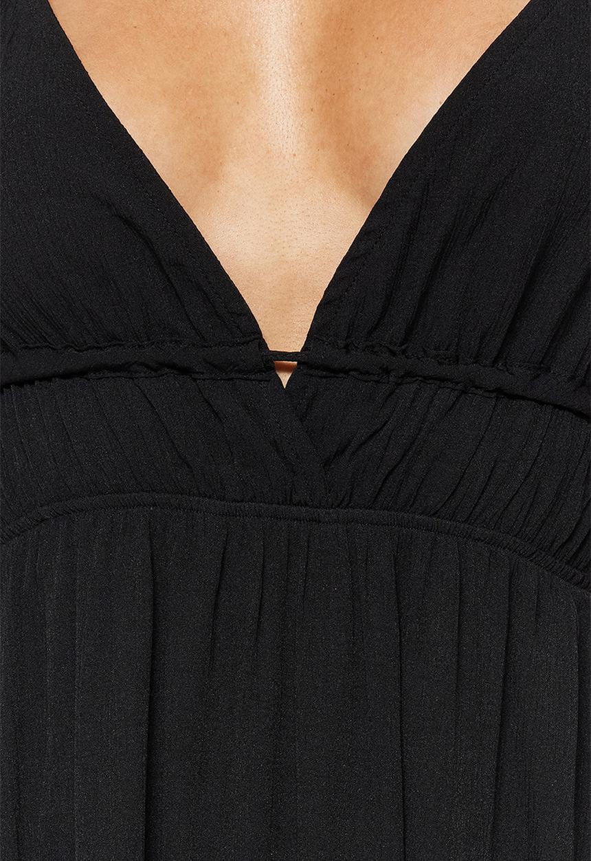 Trendyol - Maxi Deep V Woven Dress - Black