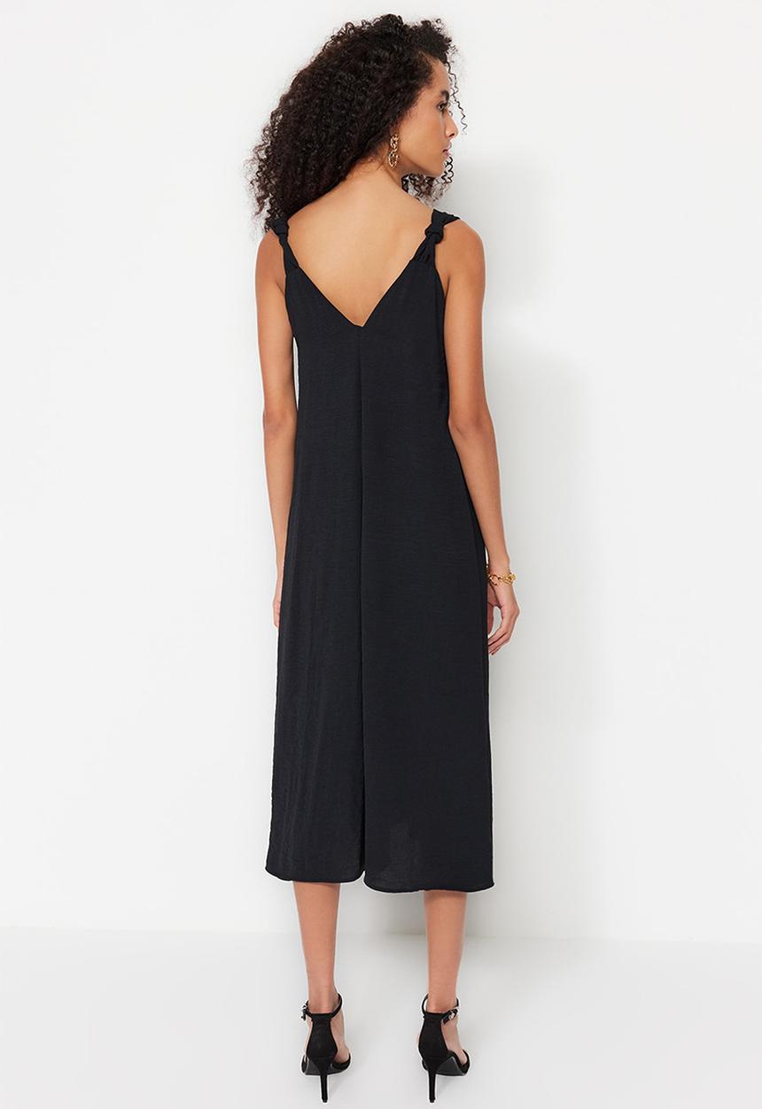 Trendyol - Midi Aline Woven Vee Relaxed Dress - Black