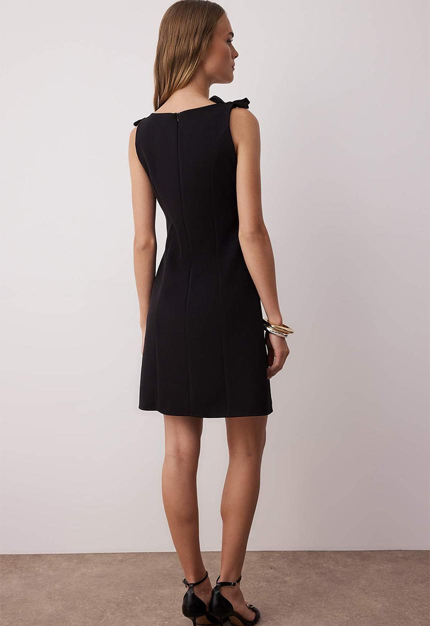 Trendyol - Mini Bodycon Square Neck Woven Dress - Black