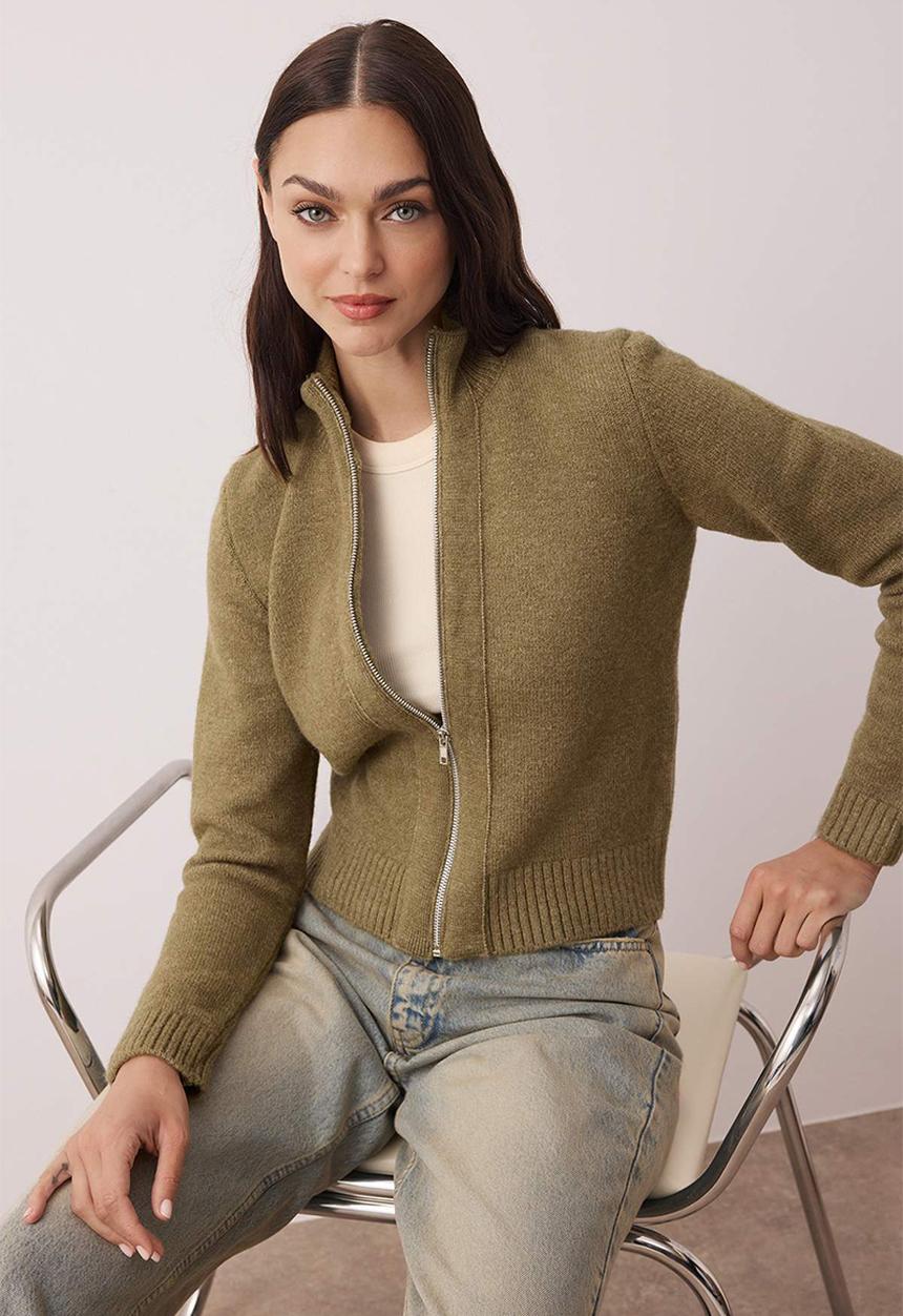 Trendyol - Zippe Stand Collar Soft Textured Knitwear Cardigan - Green