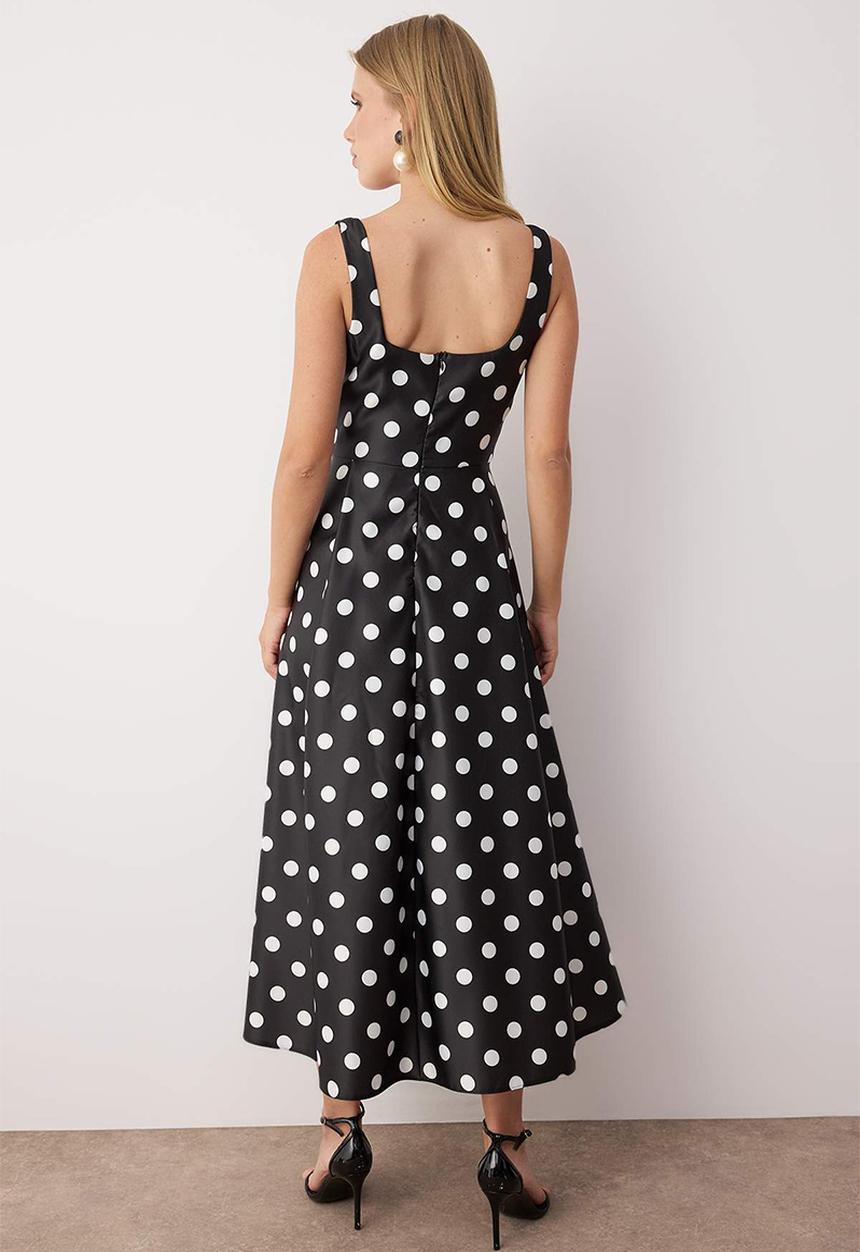 Trendyol - Maxi A line Polka Dot Knit Dress - Black & White