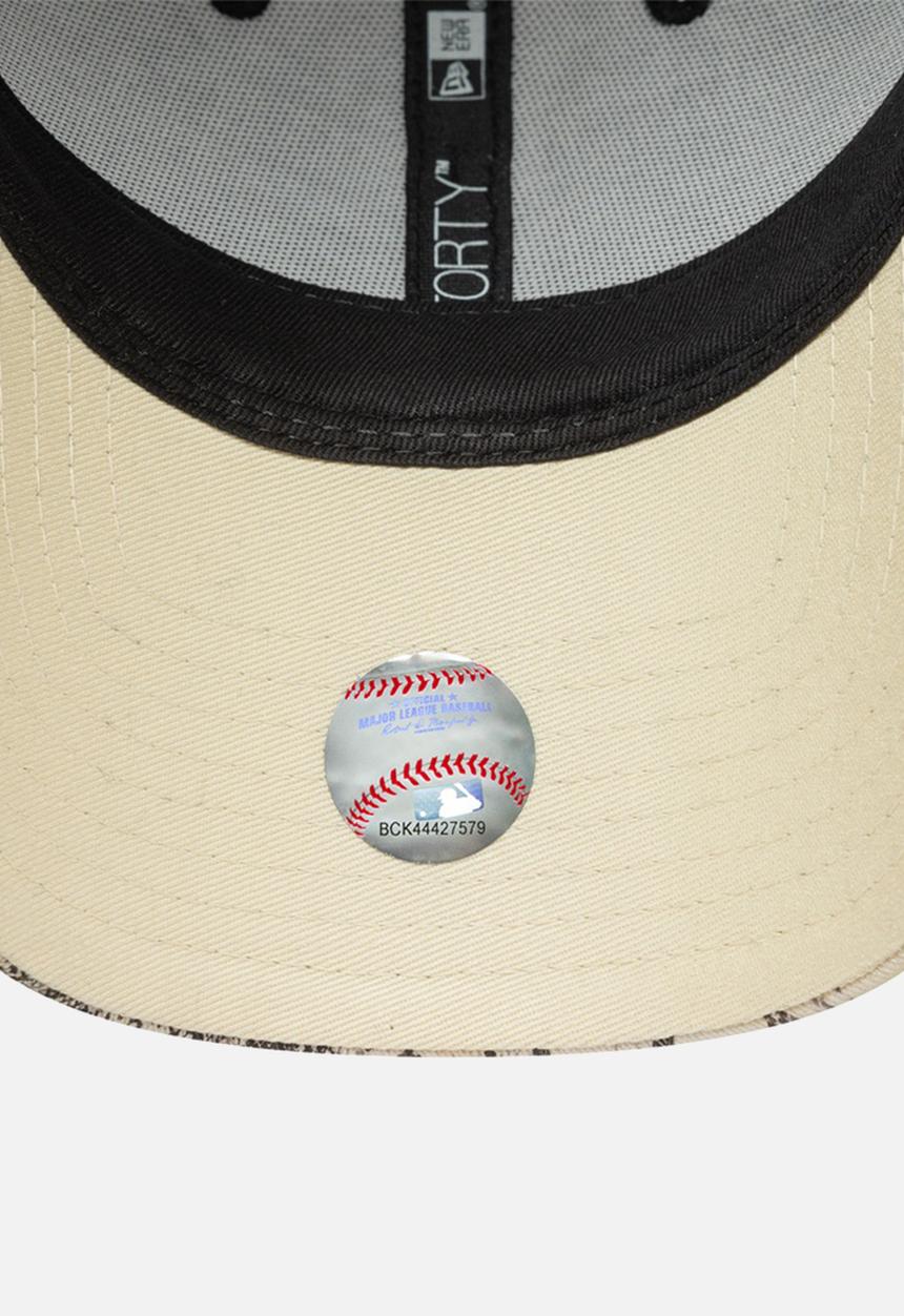 New Era - Female snake 9forty®-brown