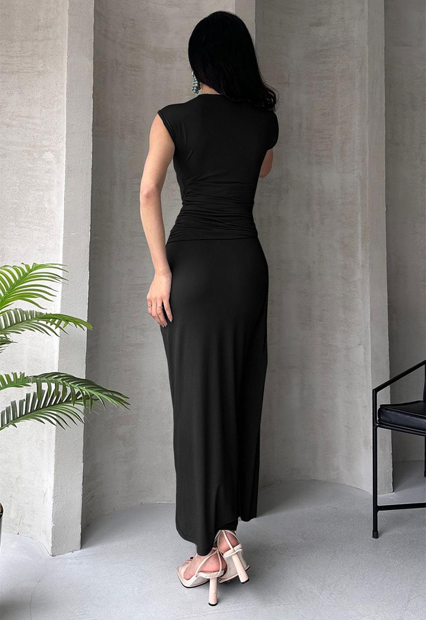 Trendyol - Maxi Woven Wrap Dress - Black