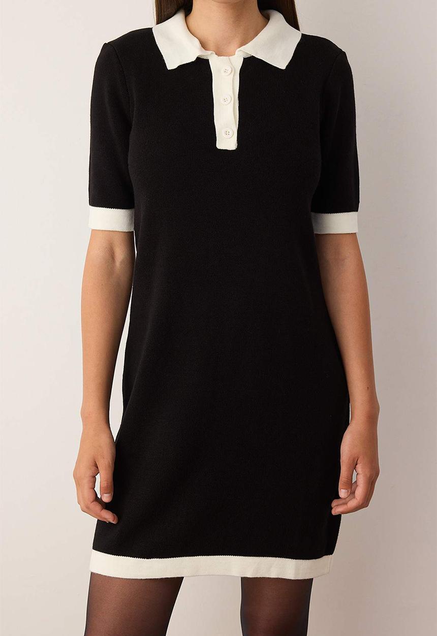 Trendyol - Mini Straight Knitwear Contrast Collar Dress - Black
