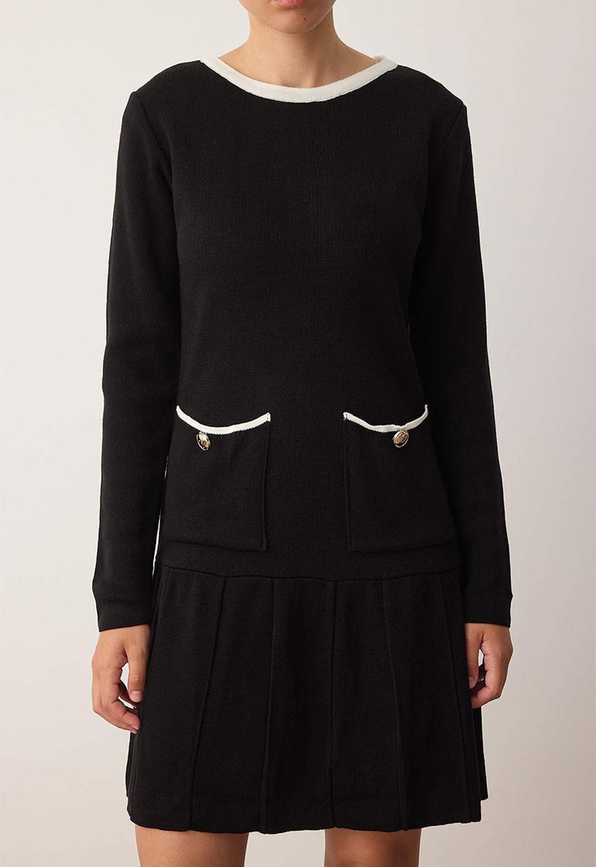 Trendyol - Mini Straight Cut Knitwear Dress - Black