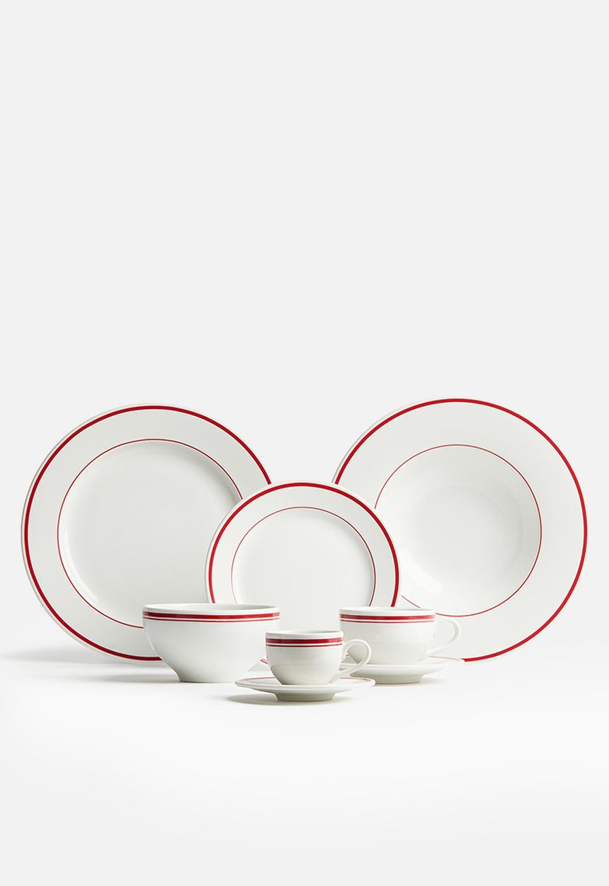 H&M - Cappuccino cup and saucer - white & red