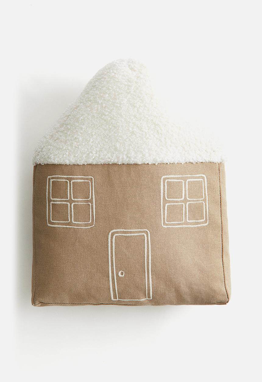 H&M - House-shaped cushion - beige house 