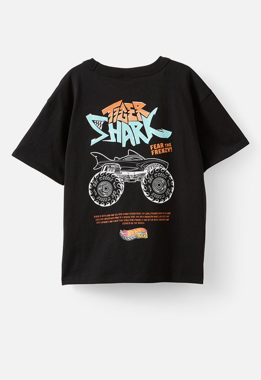 Cotton On - Licensed Drop Shoulder Short Sleeve Tee - Lcn Mat Black/Tiger Shark