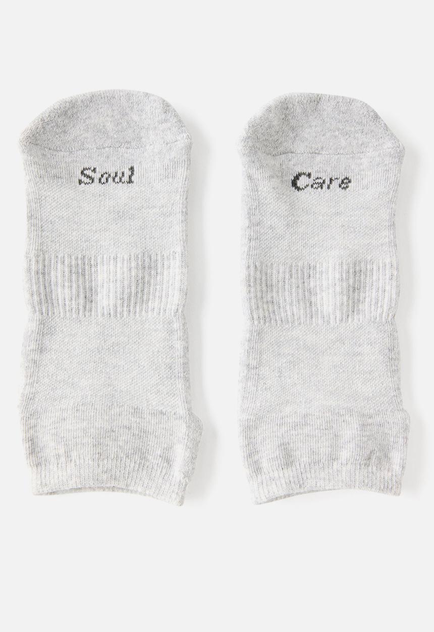 Cotton On - Performance studio sock - soul care/grey marle