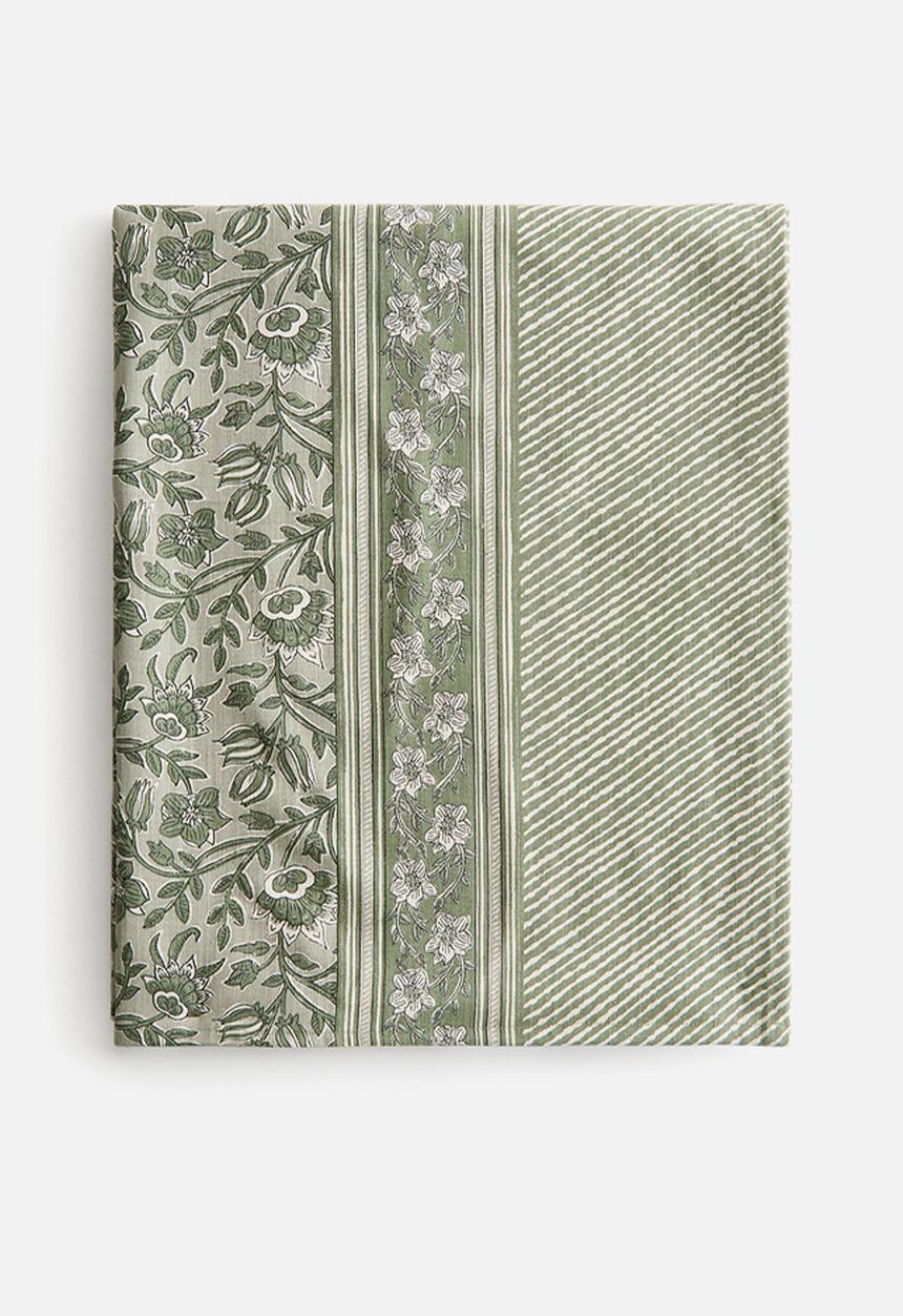 H&M - Patterned cotton tablecloth - sage green floral