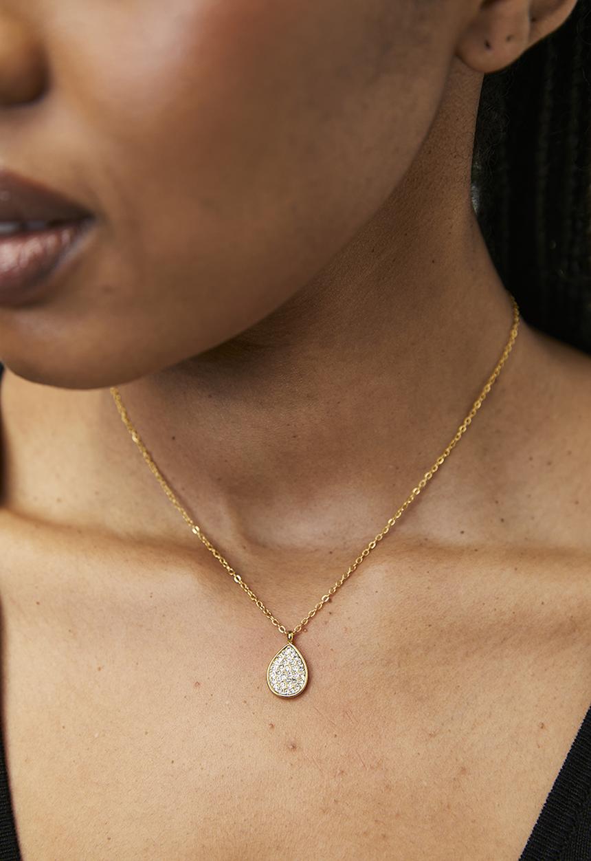 Zoe on Trend - Stylish Teardrop And Stone Set Necklace- Gold
